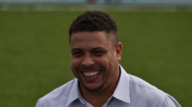 Hoppá! Édes hármas a Barcelona öltözőjében: Ronaldo volt a szerencsés