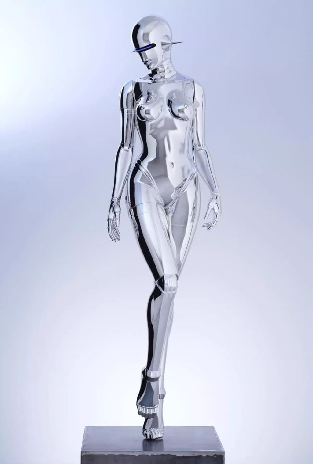 Forrás: Hajime Sorayama/sorayama.jp