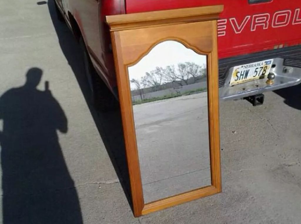Forrás: Instagram/craigslist_mirrors