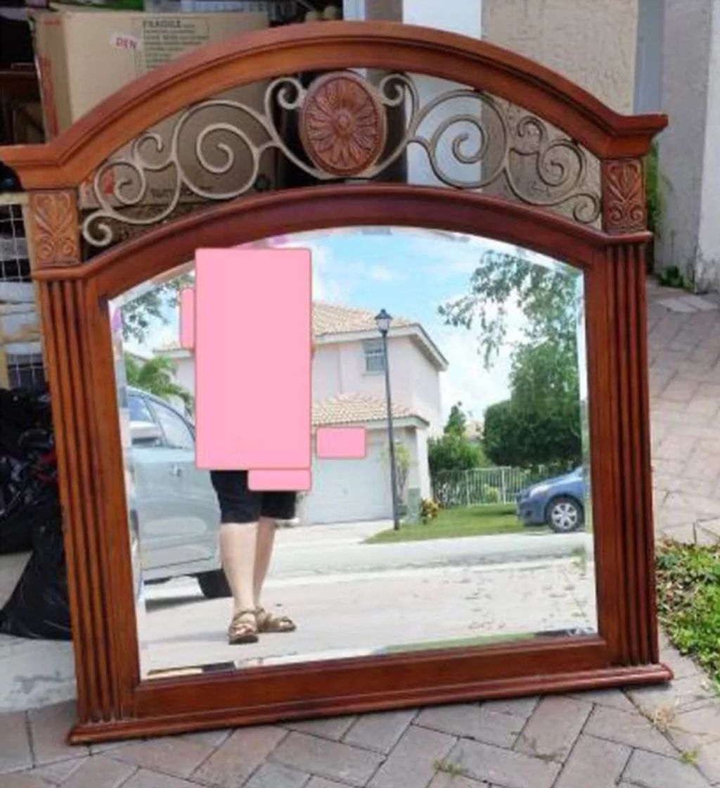 Forrás: Instagram/craigslist_mirrors