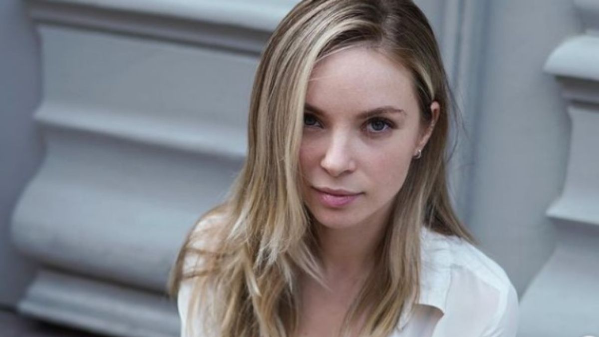 Hatalmasat terpesztett és szinte mindenét megmutatta az Only Fans