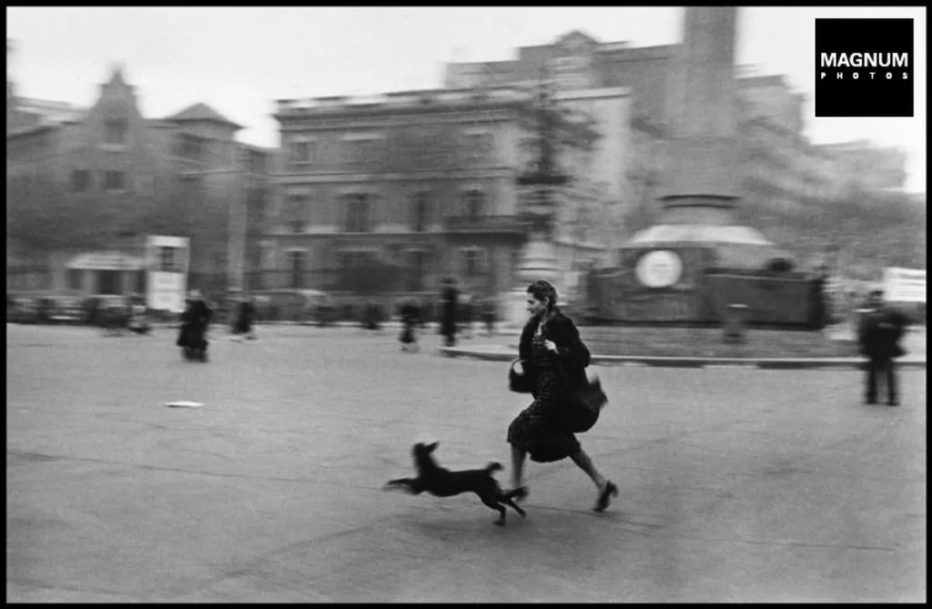 Forrás: ©Robert Capa © International C/©Robert Capa © International Center of Photography / Magnum Photos/Robert Capa © International Cen