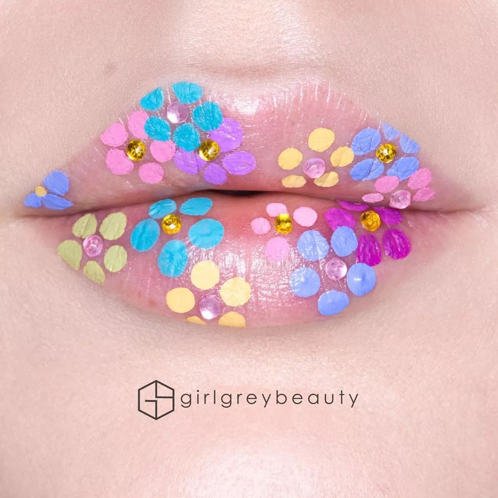 Forrás: Instagram/girlgreybeauty