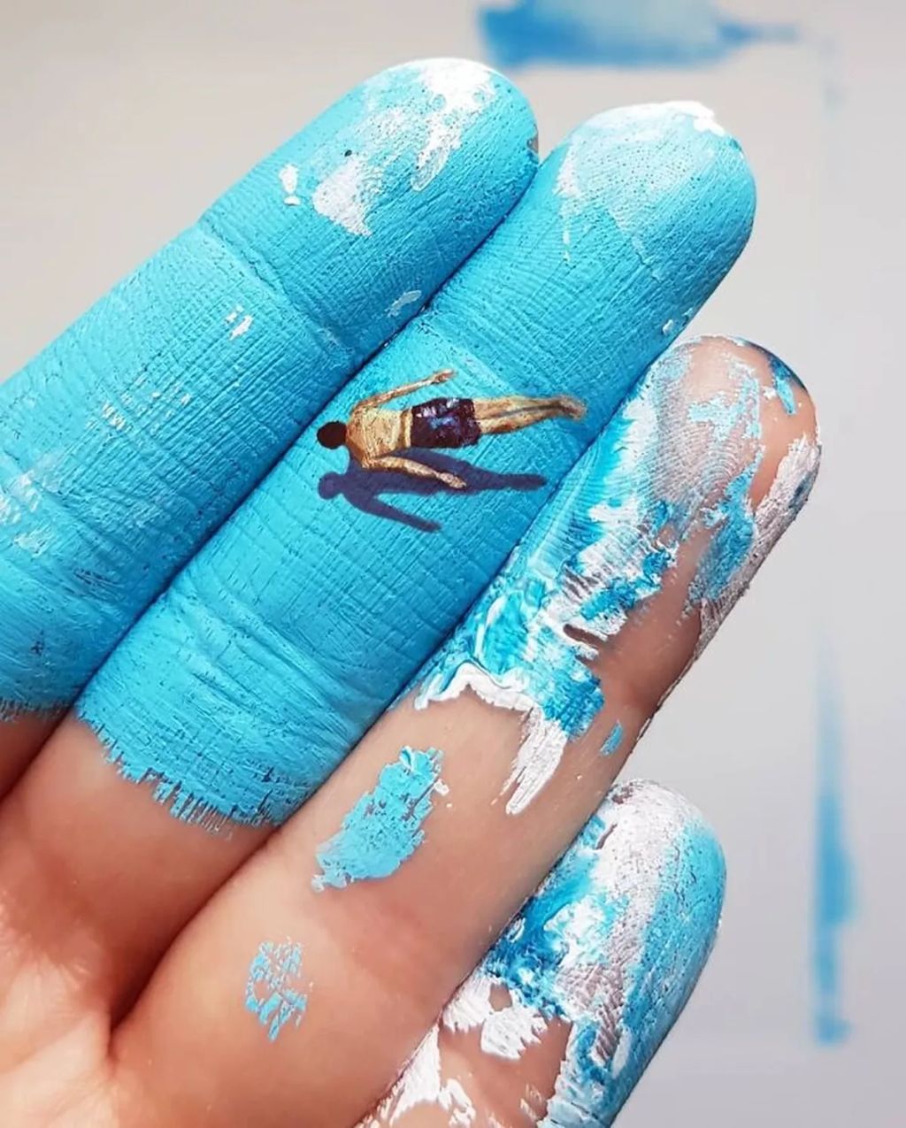 Forrás: Instagram/Golsa Golchini Art