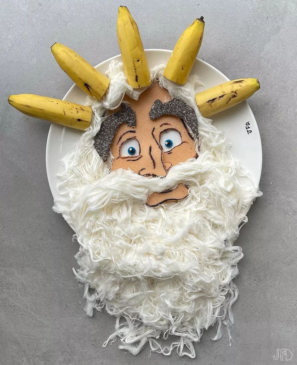 Forrás: Instagram/LALEH MOHMEDI ARTIST