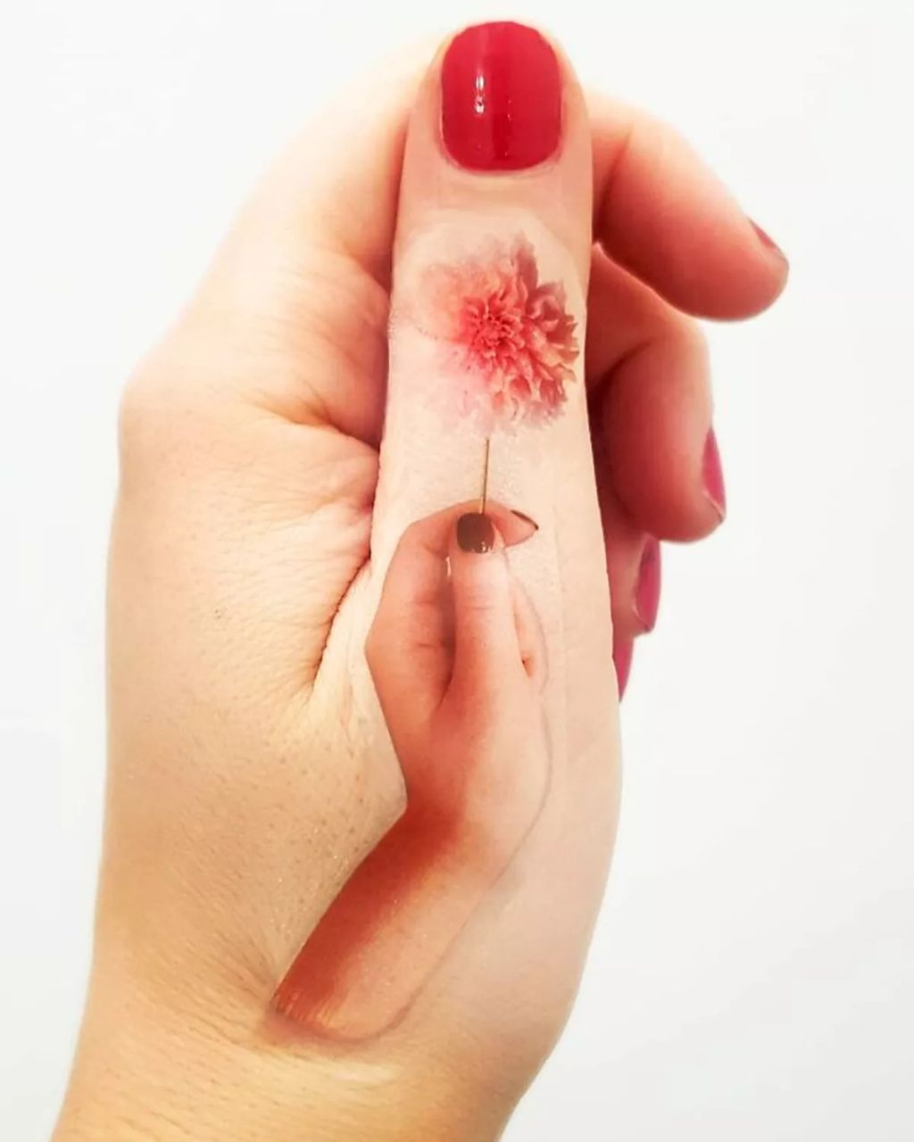 Forrás: Instagram/Golsa Golchini Art