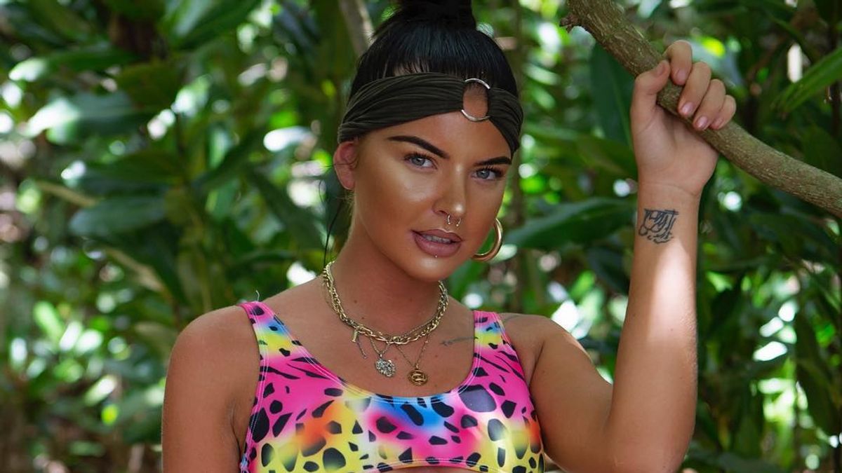 Beth Spiby erotikus modellről anyja készíti a fotókat (18+) - Life