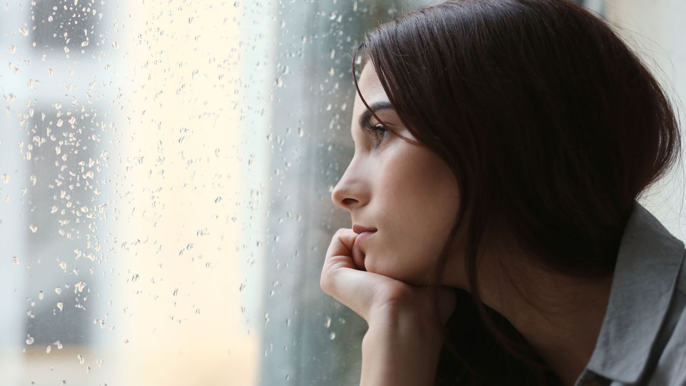 depreszios nő, ablak, eső
