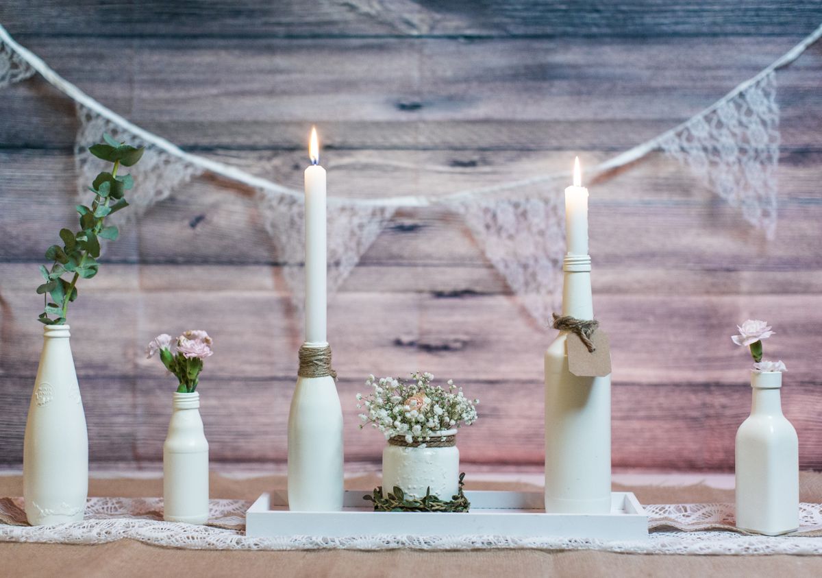DIY esküvői dekoráció - festett vázák