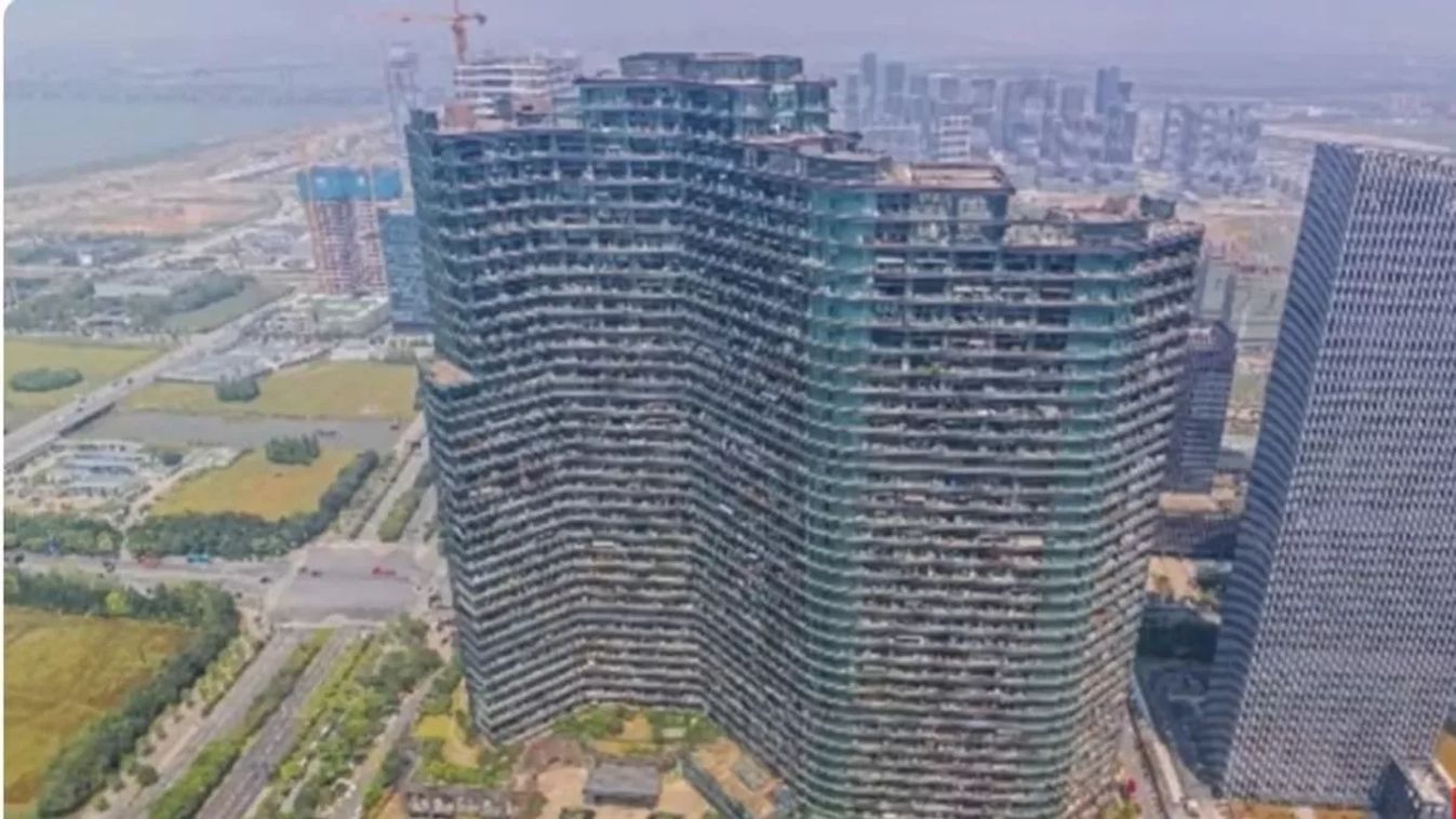 the regent international apartment