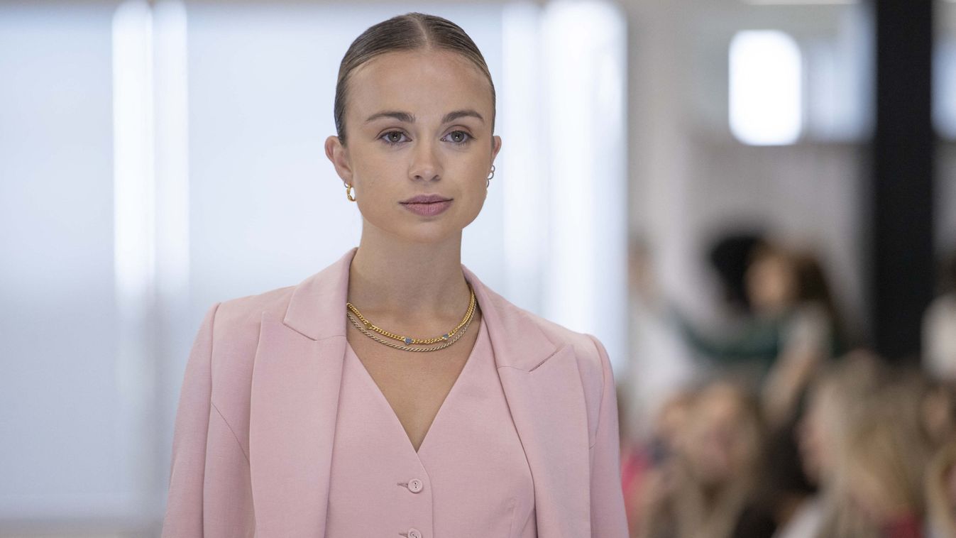 Prince Edward's granddaughter Amelia Windsor takes part in a fashion show in London