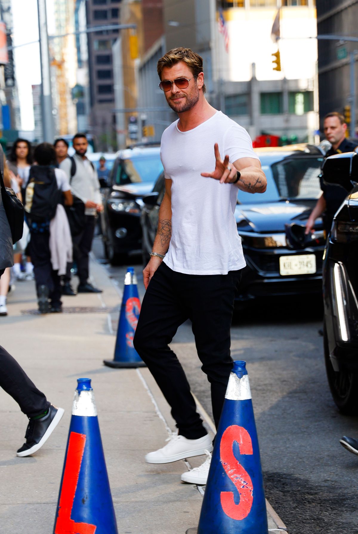 Chris Hemsworth arrives at the Late Show with Stephen Colbert in New York City