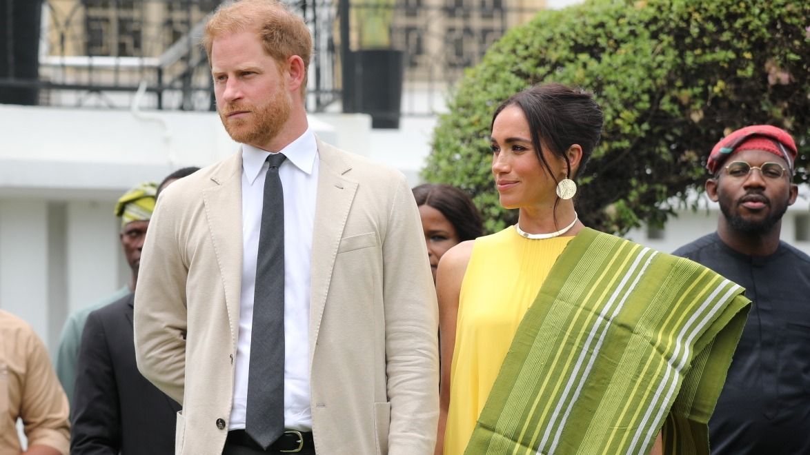 Károly király haragszik Harry herceg és Meghan Markle nigériai útja miatt