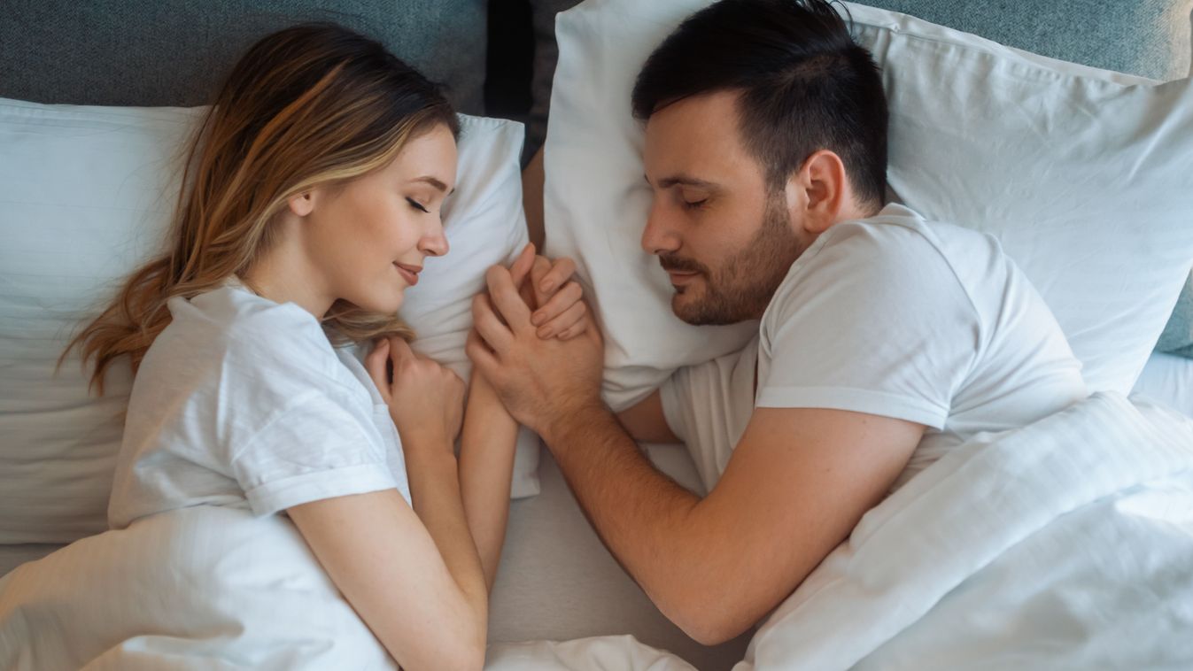 Alvás pózok–Így árulkodik a kapcsolatunkról!