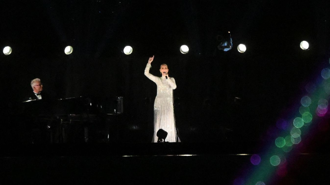 Paris Olympics / Opening Ceremony, Celine Dion