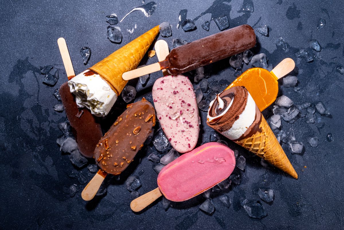 Set,Of,Various,Ice,Cream,Popsicle,On,Black,Background.,Assortment