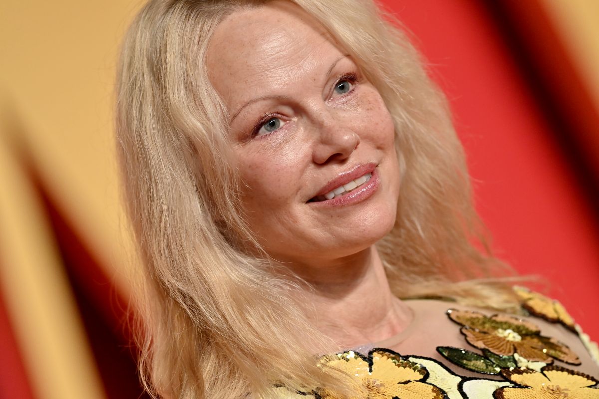 Pamela Anderson 57 éves lett