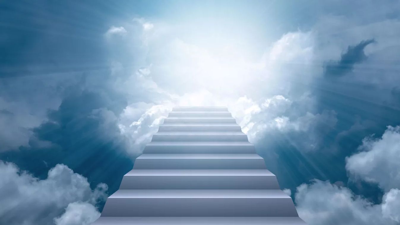 Stairs,To,Heaven.,Light,And,Stairs,Guiding,Among,Dark,Clouds.