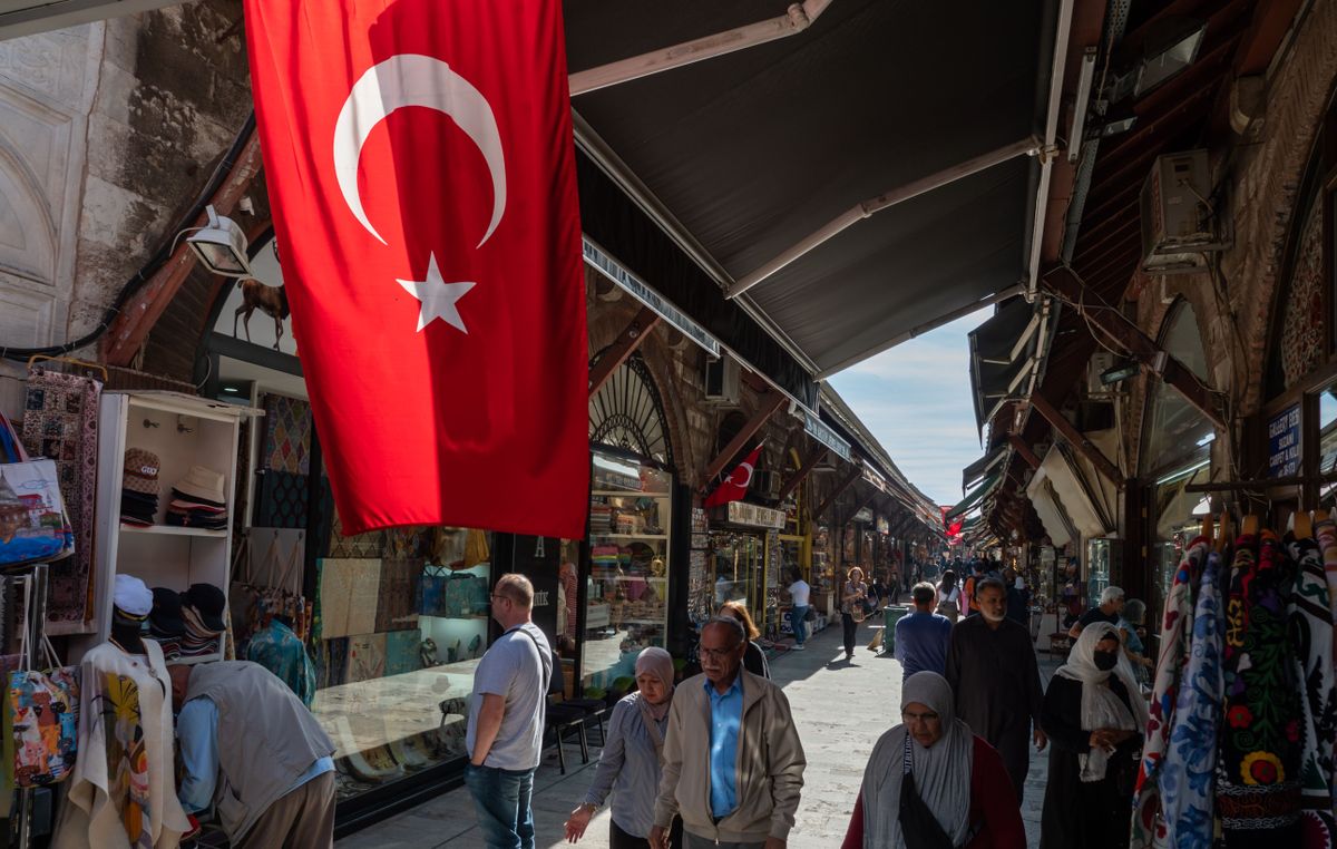 Istambul,,Turkey,-,Oct,1,,2022:,Walking,By,The,Streets