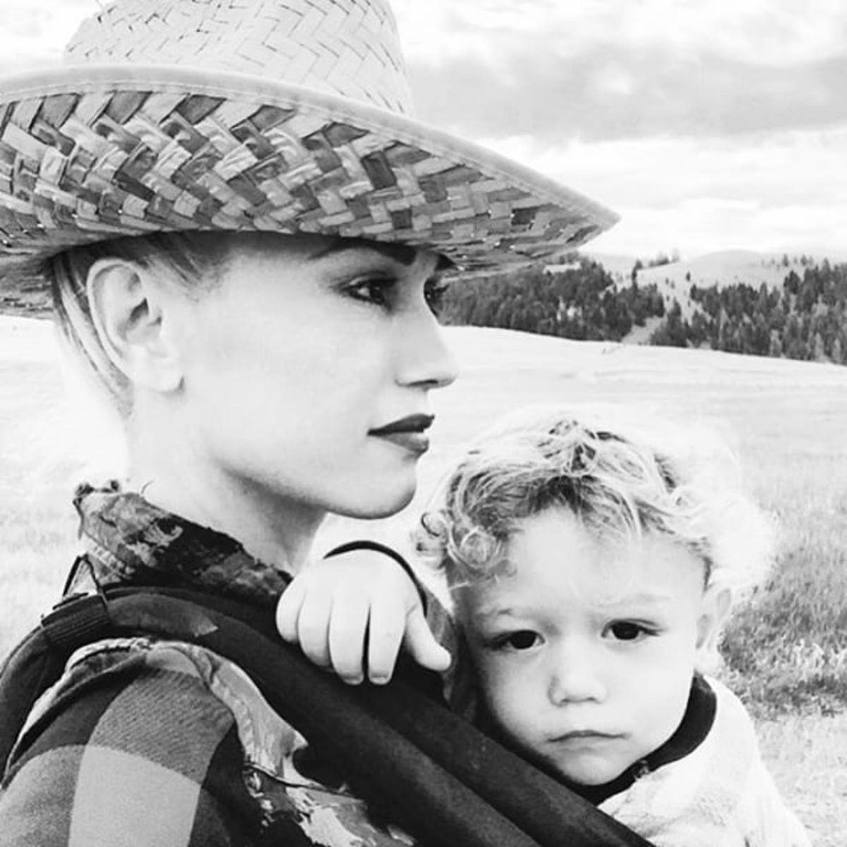 Gwen Stefanie "Wow #Montana u r so beautiful #favoritevacaever #neverwanttogohome"