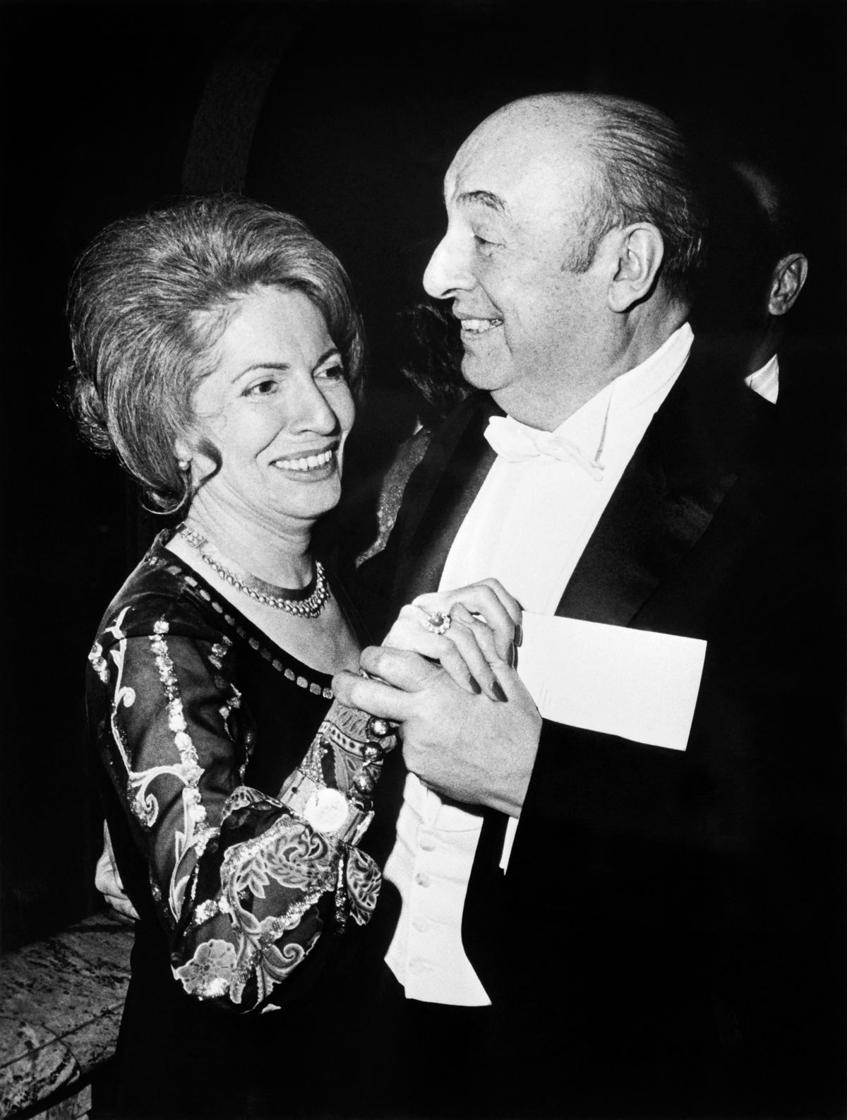 Chilean writer, poet, diplomat and Nobel Literature Prize Pablo Neruda dances with his wife on December 10, 1971 in Stockholm after receiving the Nobel Literature Prize.