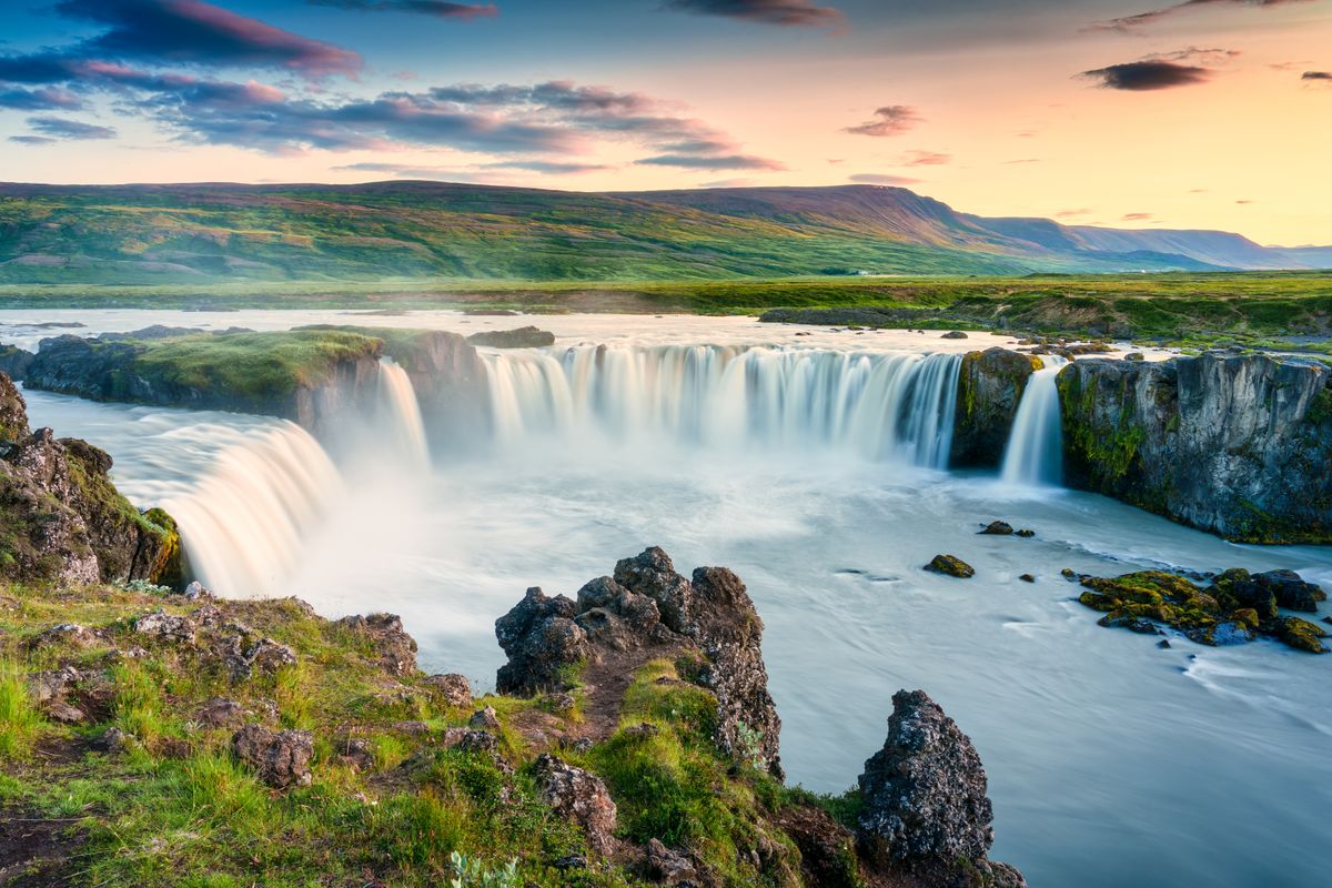 Majestic,Landscape,Of,Godafoss,Waterfall,Or,Waterfall,Of,The,Gods