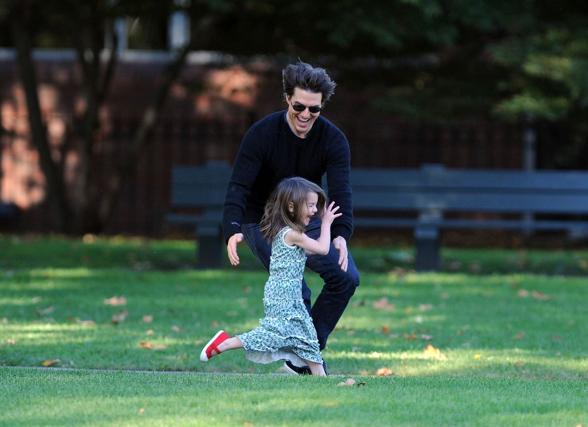 Tom Cruise, Katie Holmes & Suri Cruise Visit Charles River Basin