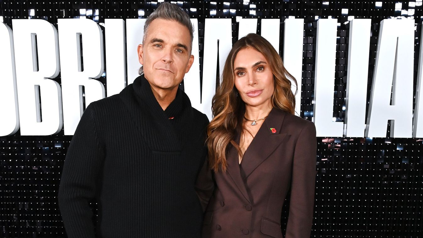 Robbie Williams és Ayda 14 év után újították meg fogadalmukat