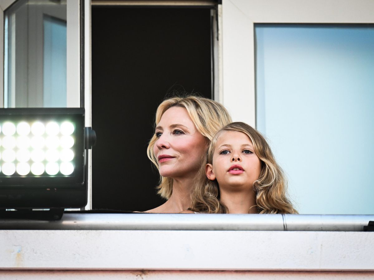 Venice, 81st Venice International Film Festival - day 1 - Cate Blanchett on the road with her daughter Edith