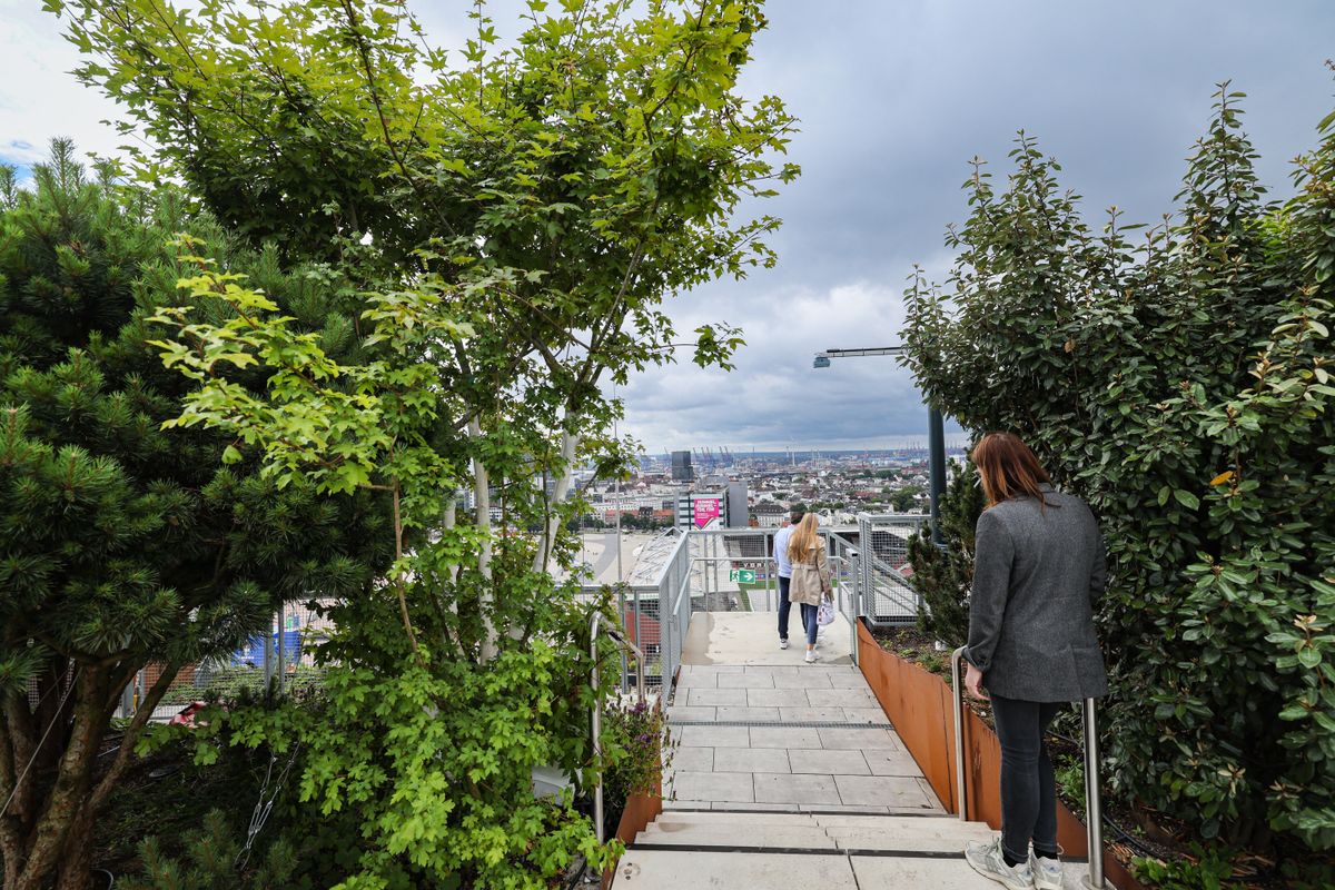 Pre-opening of the Green Bunker in St. Pauli