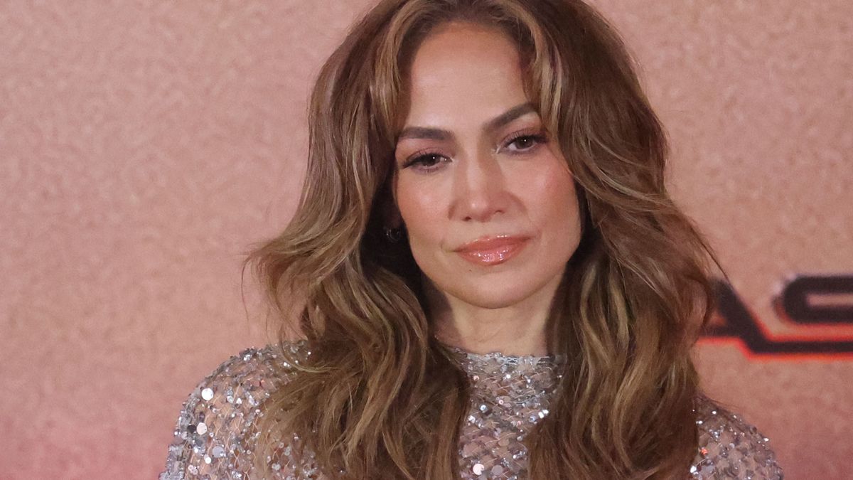 Jennifer Lopez nem tűnt jókedvűnek a bemutatón 