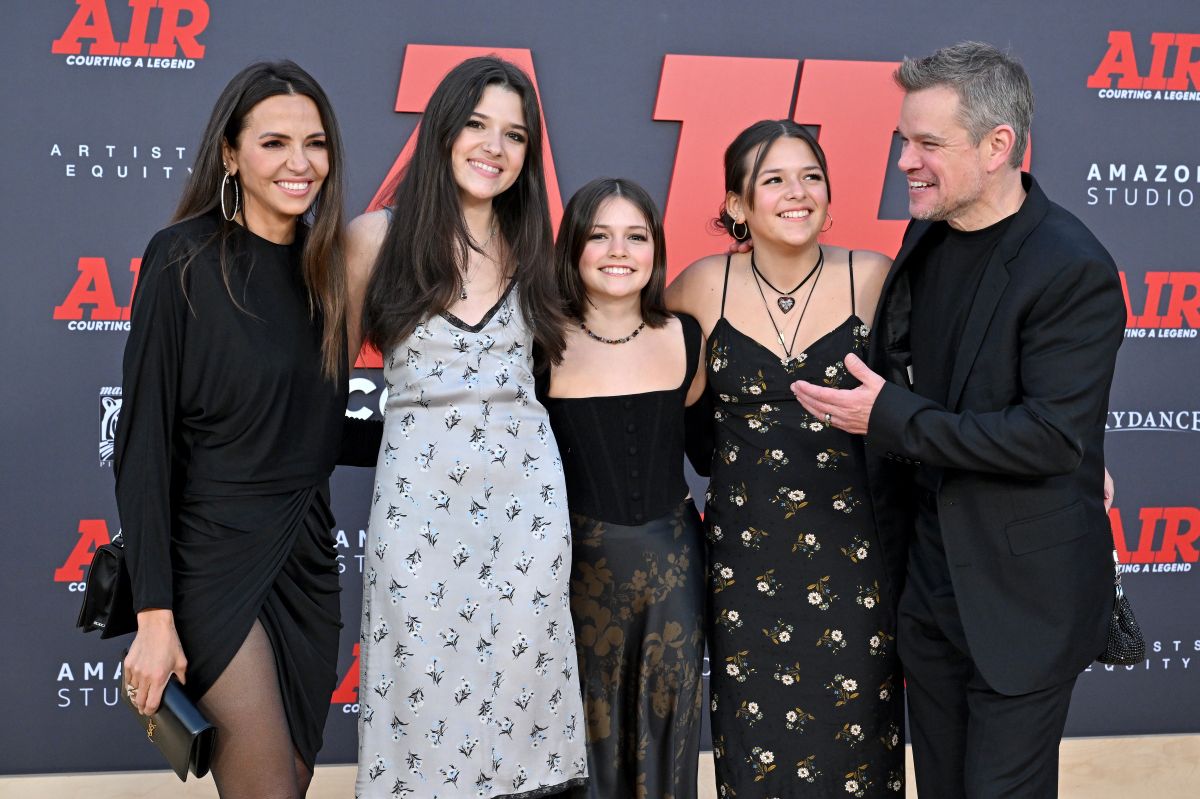 Amazon Studios' World Premiere Of "AIR" - Arrivals, Matt Damon and his family