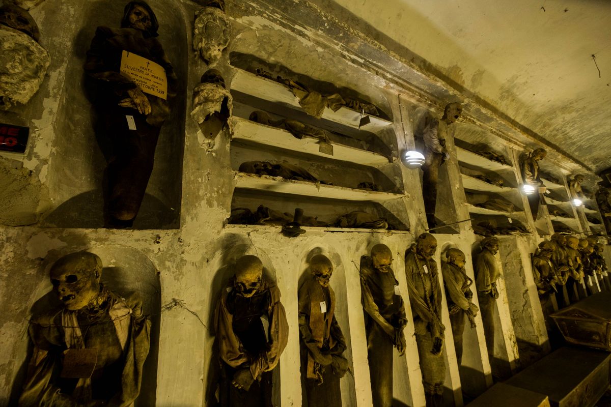 Italy sicily palermo catacombs capuchin convent mumies brother silvestro da gubbio first