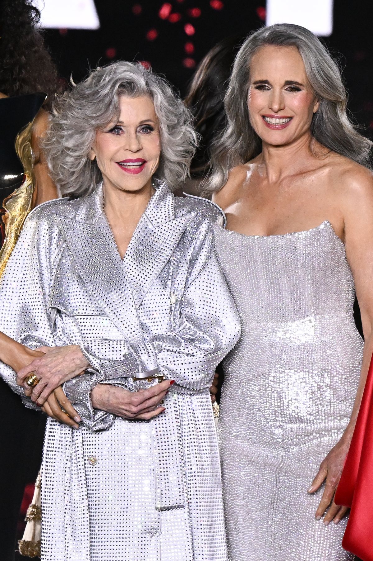 "Le Défilé L'Oréal Paris – Walk Your Worth" : Runway – Paris Fashion Week – Womenswear Spring/Summer 2025, jane fonda, andie mcdowell