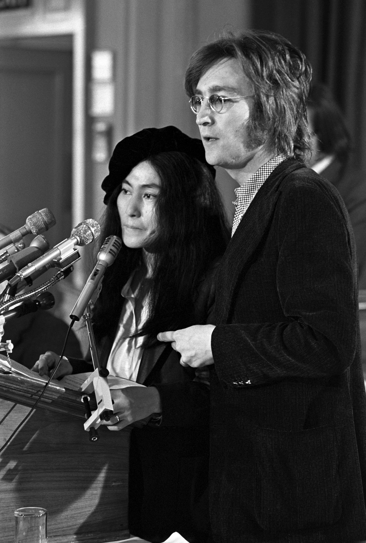 John Lennon and Yoko Ono Press Conference