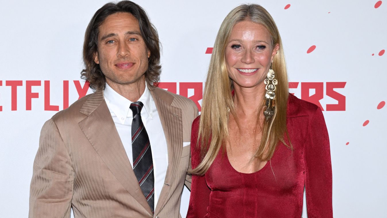 Los Angeles Premiere of "The Brothers Sun" Gwyneth Paltrow, 