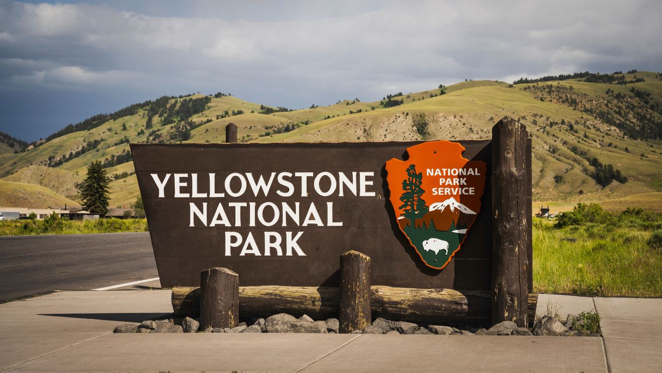 Gardiner,,Montana,Usa,-,June,26th,,2024:,Yellowstone,National,Park