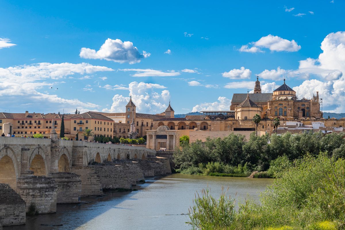 Historic roman San Rafael Bridge with the Calahorra Tower, Cordoba, Andalusia, Spain