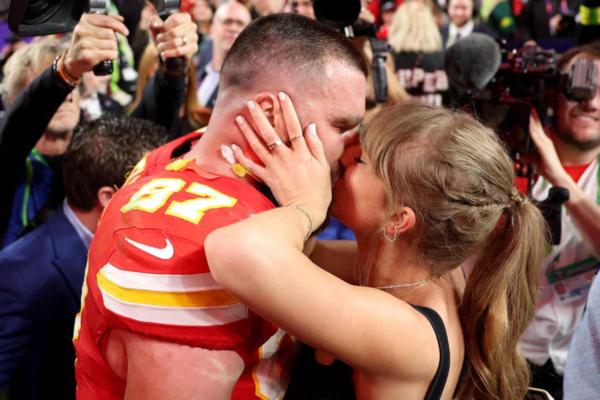 Super Bowl LVIII - San Francisco 49ers v Kansas City Chiefs, Taylor Swift, Thomas Kelce