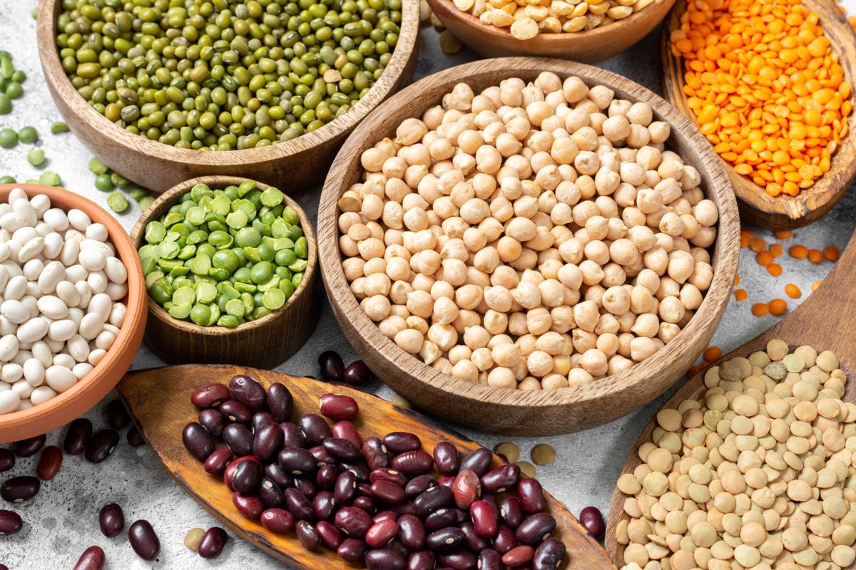 Different,Legumes.,Mung,,Red,And,White,Beans,,Lentils,,Peas,And