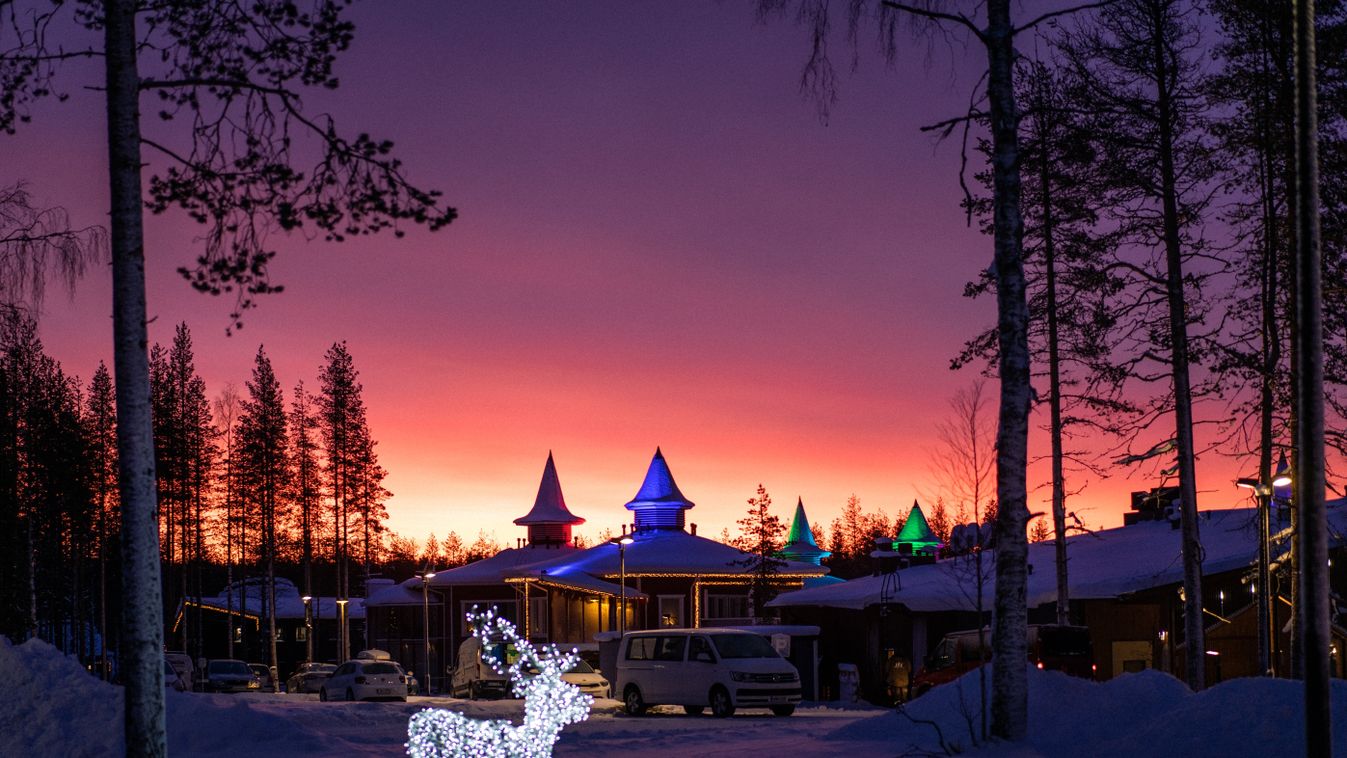 Incredible,Sunrise,At,The,Santa,Claus,Village,In,Rovaniemi,,Finland.