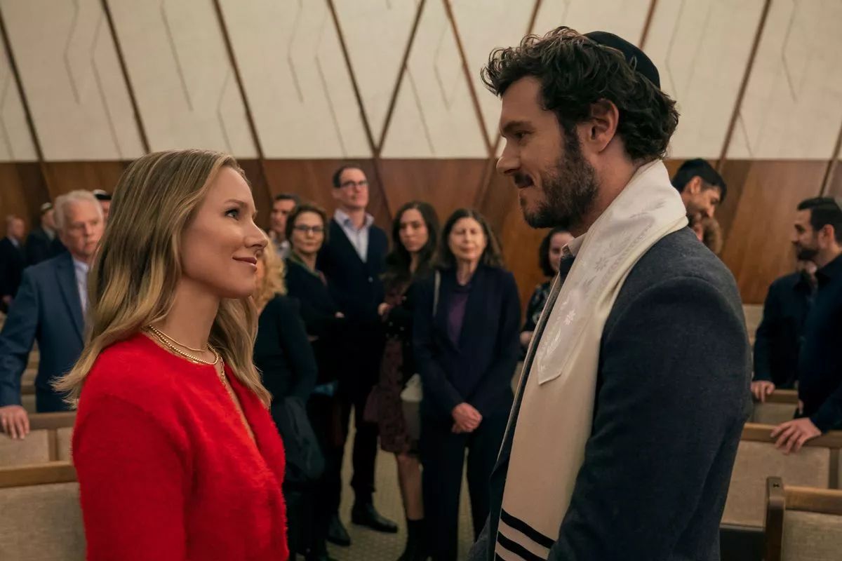 Bármit csak ezt ne, Kirsten Bell, Adam Brody