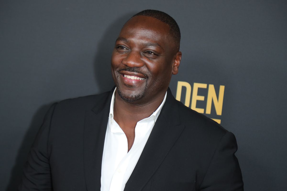 Adewale Akinnuoye-Agbaje 