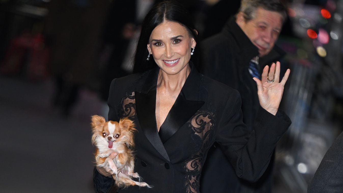 Demi Moore és Pilaf