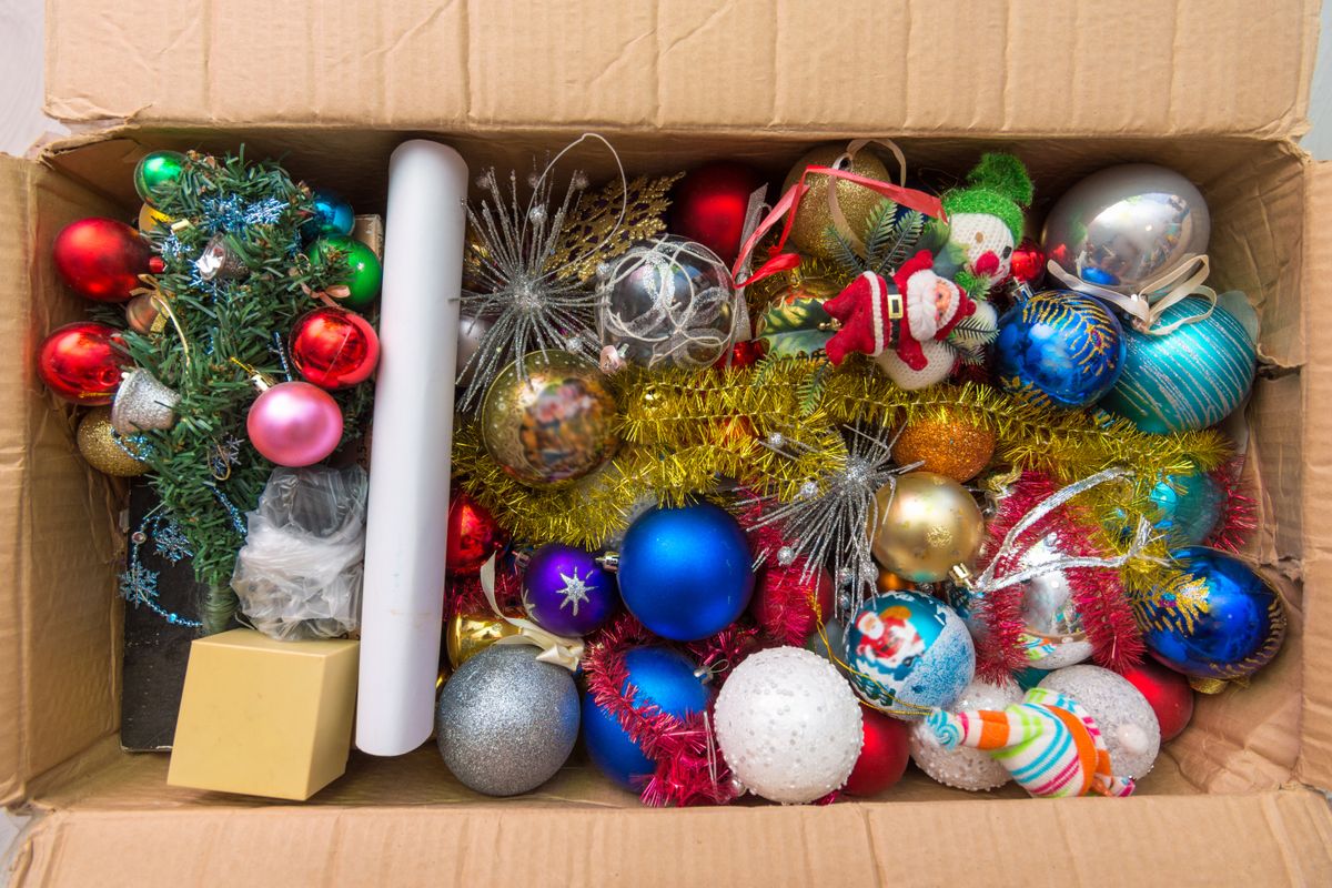 Christmas,Tree,Toys,In,The,Box