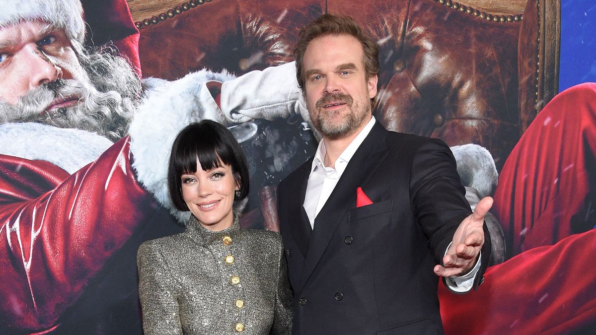 Lily Allen és David Harbour