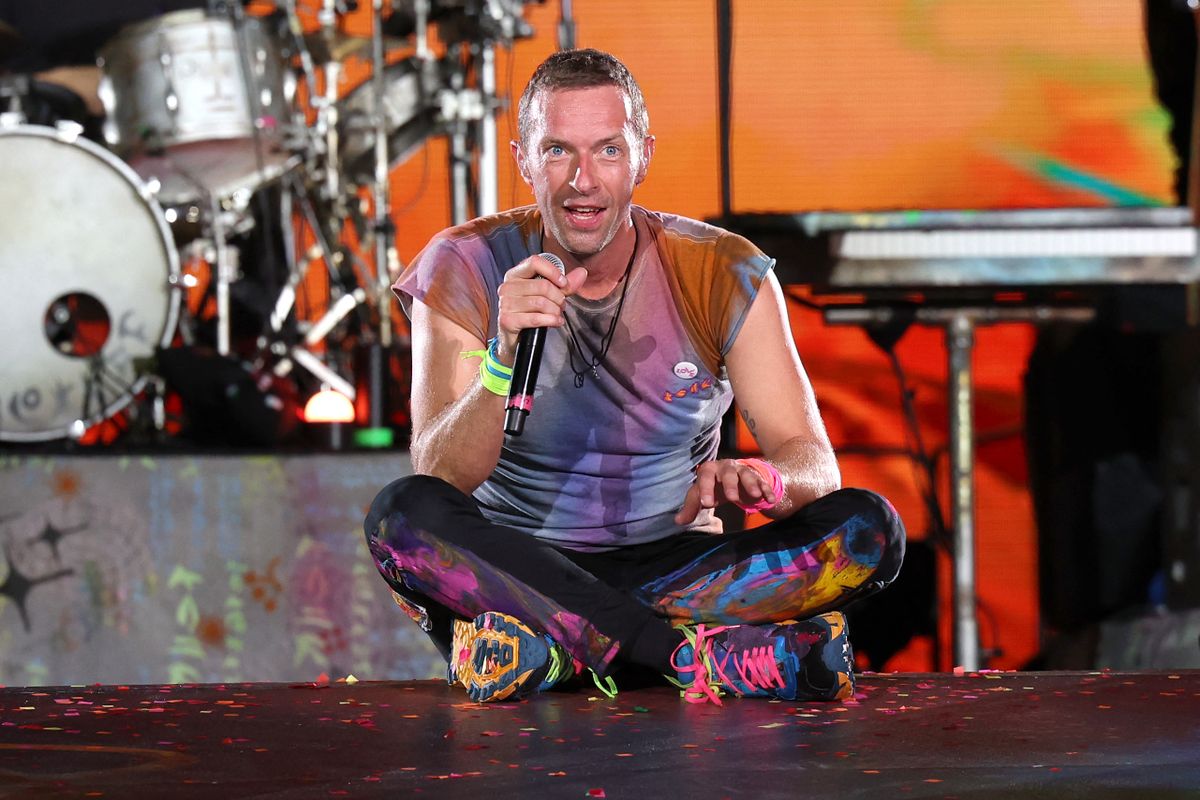 Coldplay Performs At Rose Bowl Stadium, Chris Martin