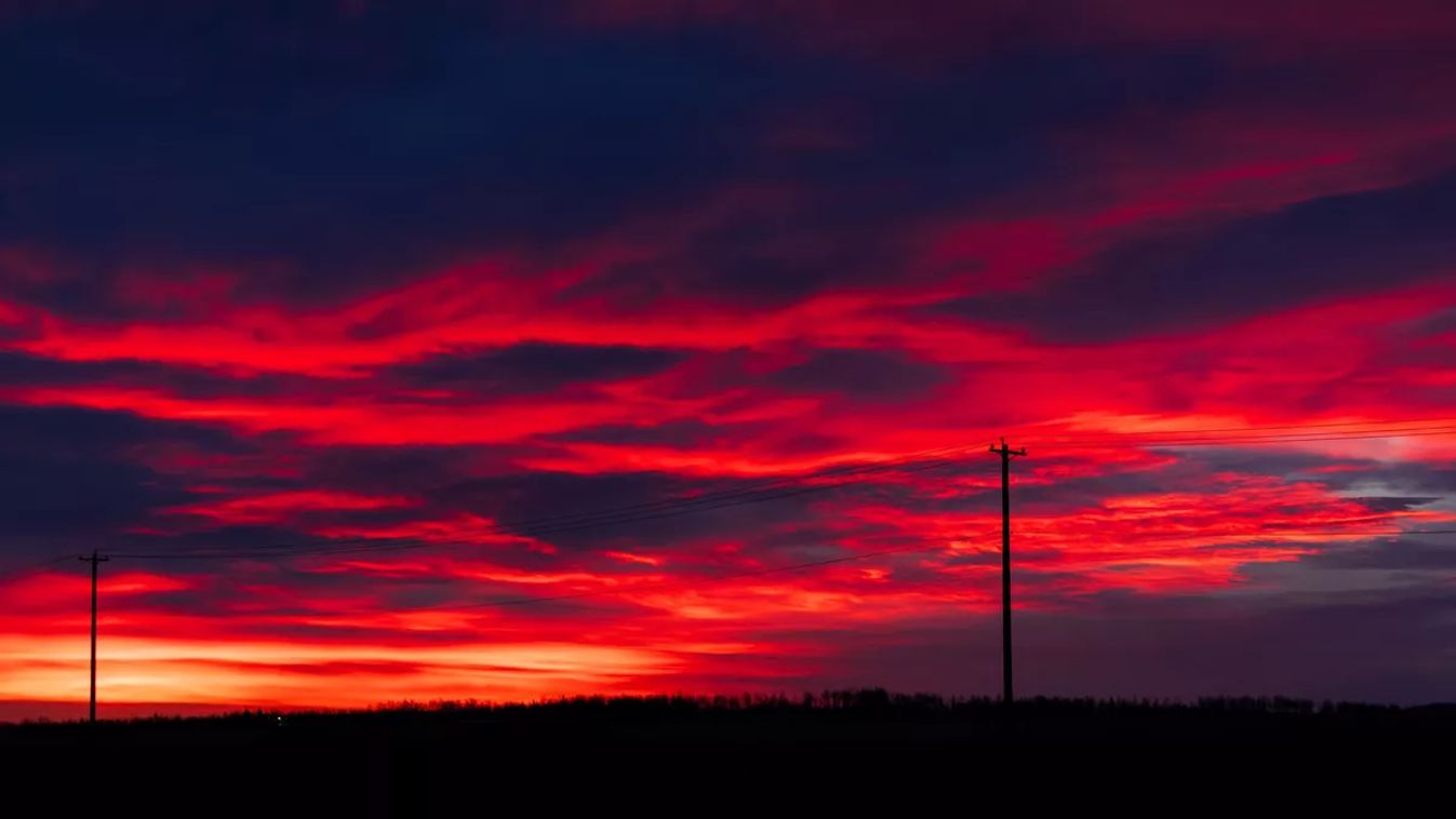 Early,Morning,In,Prairies.,Dramatic,Red,And,Blue,Sunrise,In