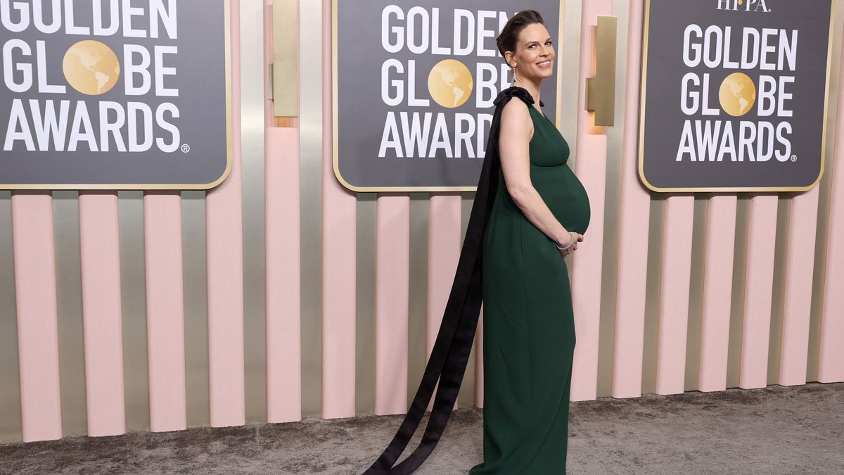 Hilary Swank 48 évesen lett anya