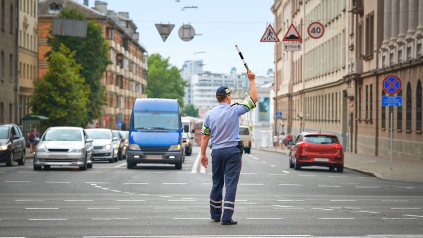 Kvíz kérdést ábrázoló kép.